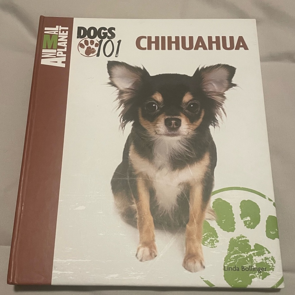 Animal Planet Dogs 101 Chihuahua Book